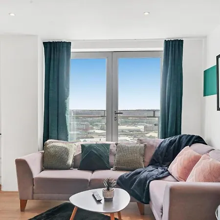 Charming Duplex Penthouse - Great Location